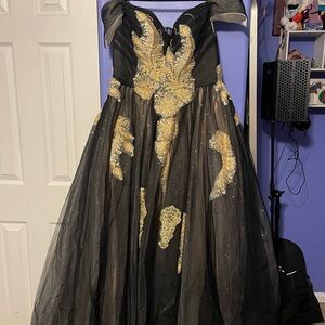 Black and Gold Starry Wedding/Prom Dress